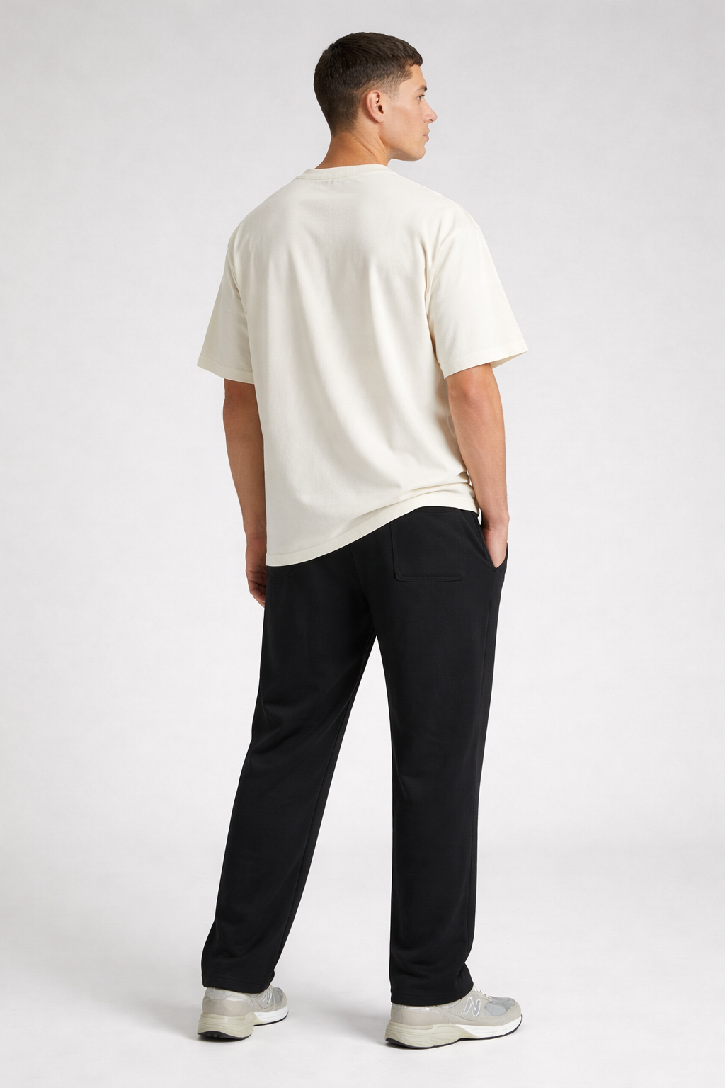 Relaxed Straight-Leg Cuffless Joggers