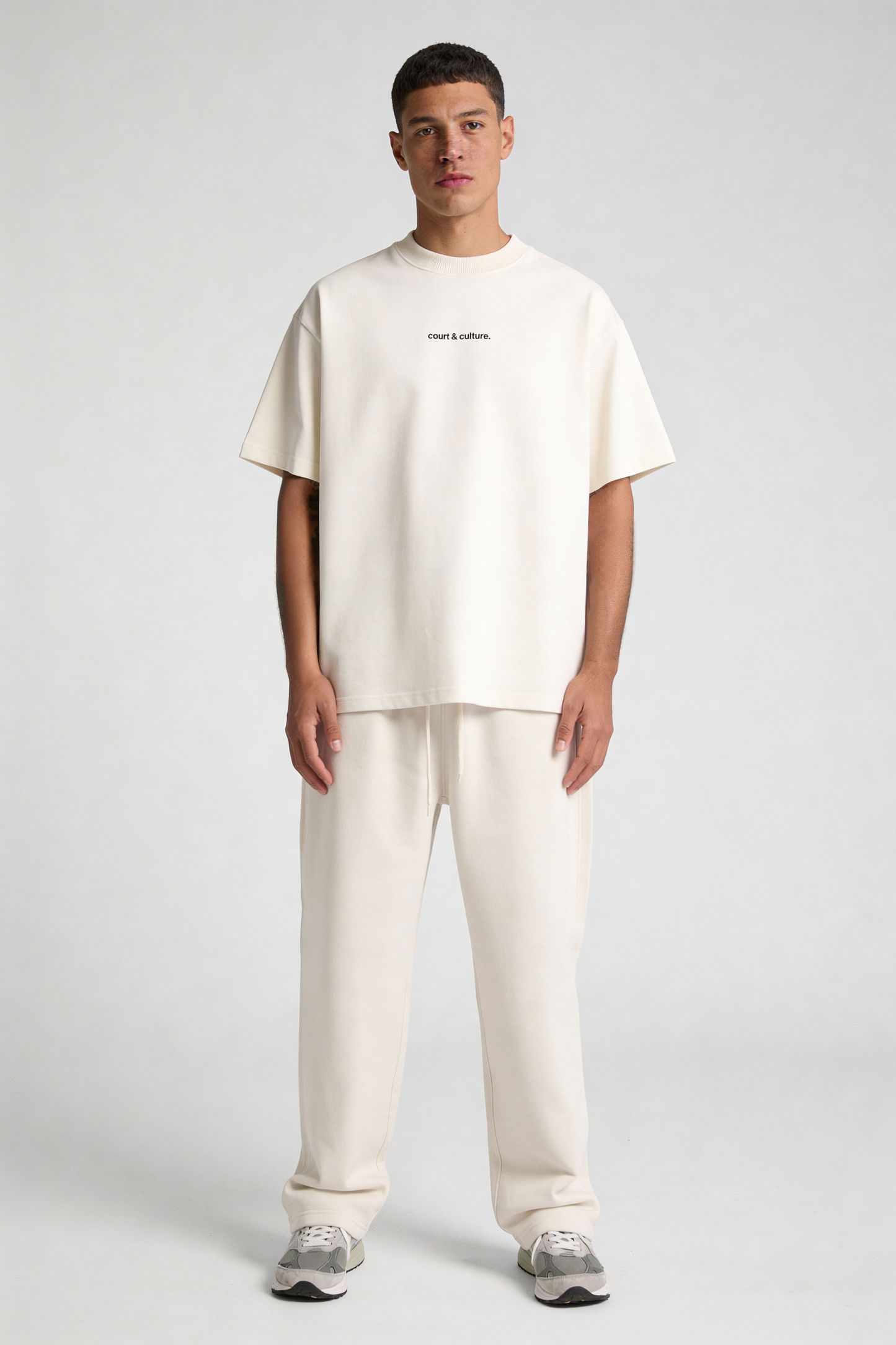 Relaxed Straight-Leg Cuffless Joggers